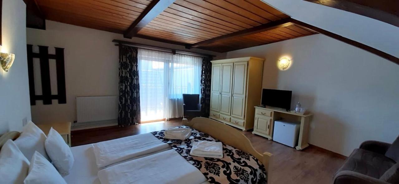 Gasthof Clara Sibiu Exterior foto